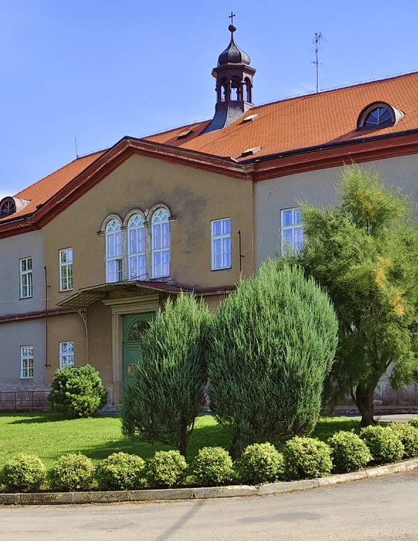 Domovurybnika-crop